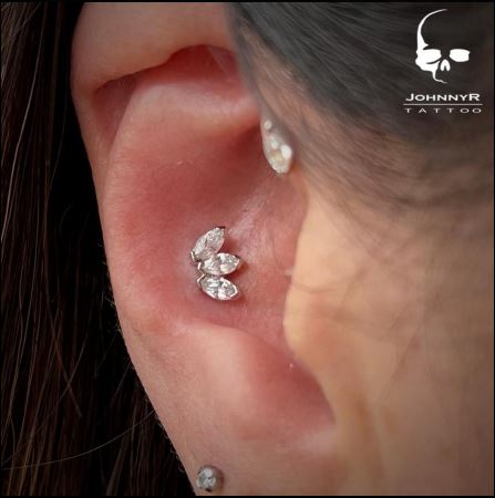 LABRET MARQUESA CON ZIRCONIA - TITANIUM ASTM F136 - GRADO IMPLANTE