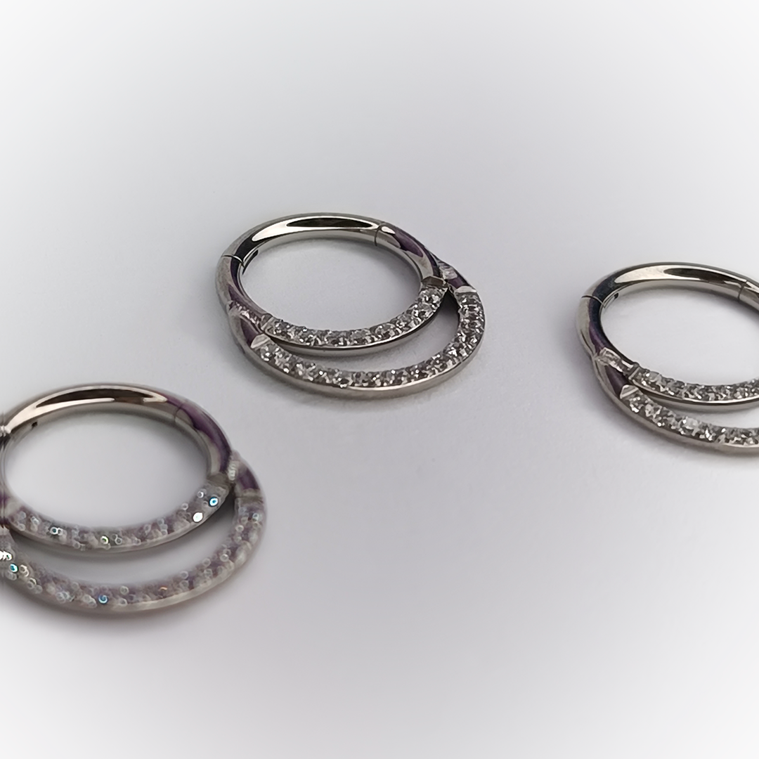 ARGOLLA - DOUBLE ZIRCONIA RING – ASTM F136 TITANIUM