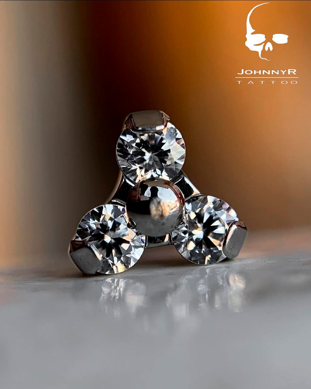 LABRET TRINITY GEMS - TITANIUM ASTM F136 - GRADO IMPLANTE