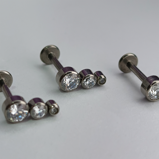 LABRET TRINITY GEM LINE - TITANIO ASTM F136 - GRADO IMPLANTE