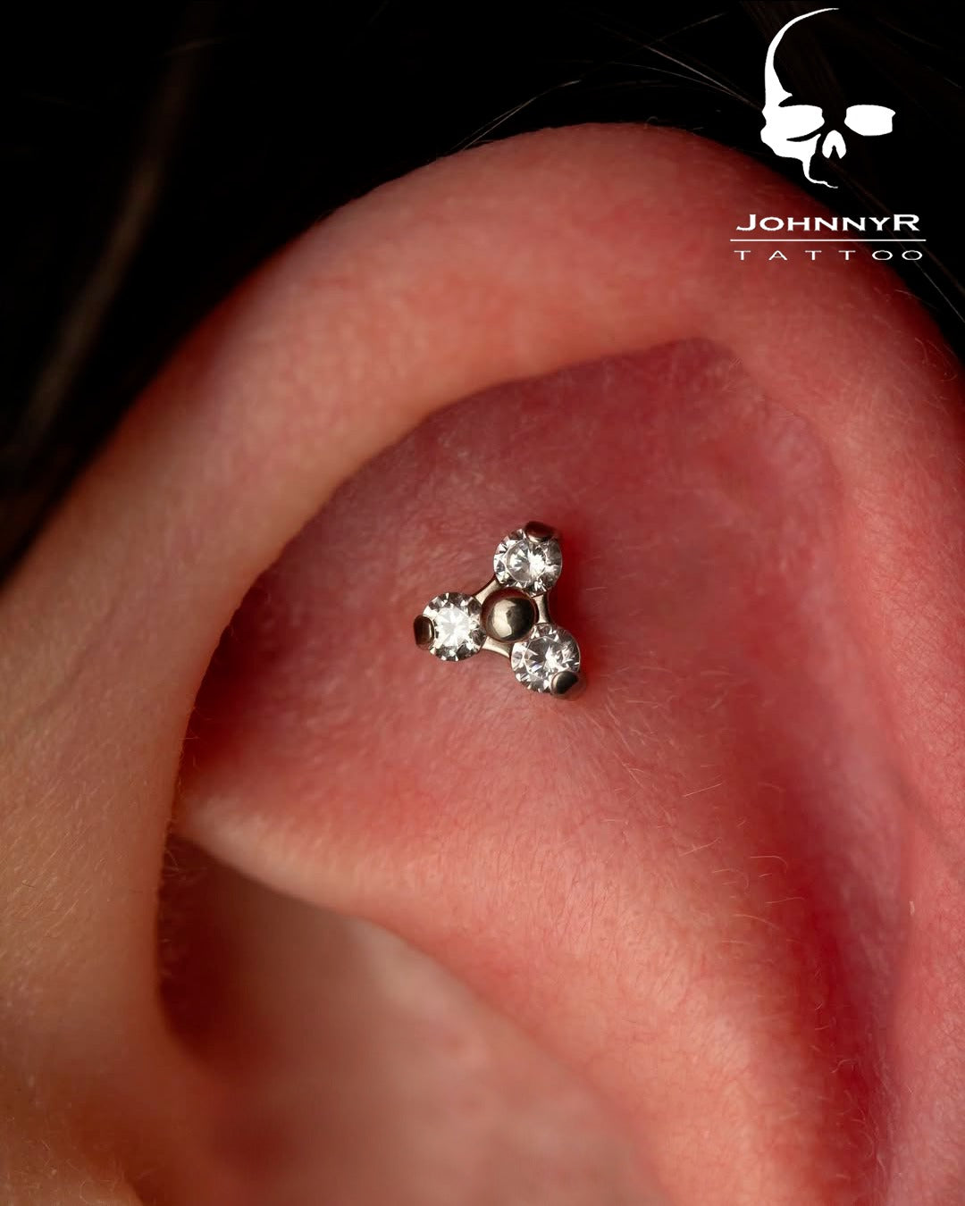 LABRET TRINITY GEMS - TITANIUM ASTM F136 - GRADO IMPLANTE