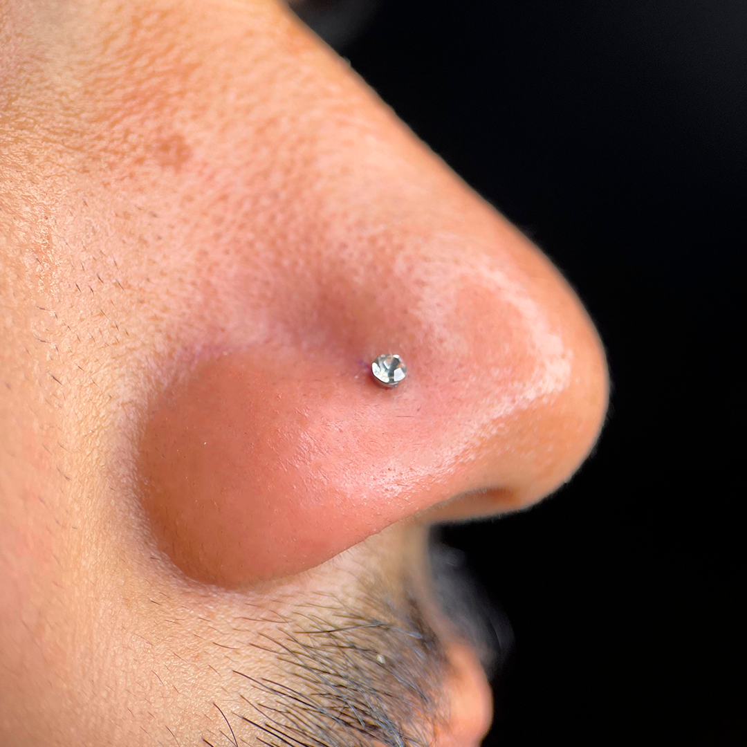 NOSTRIL - SMALL WHITE GEM - ACERO QUIRÚRGICO 316L