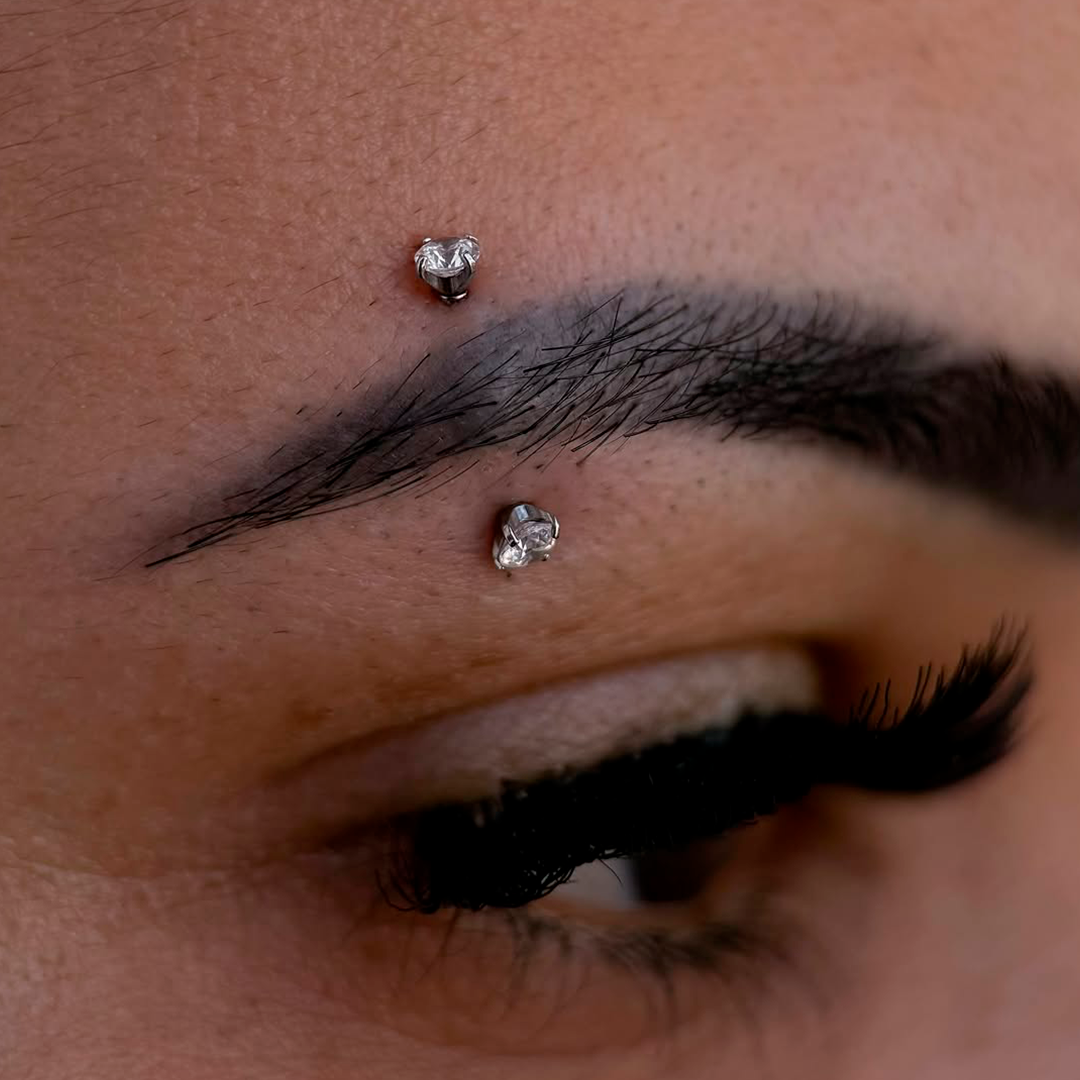 BARBELL CURVO - COLORED CRYSTALS - ACERO QUIRÚRGICO 316L