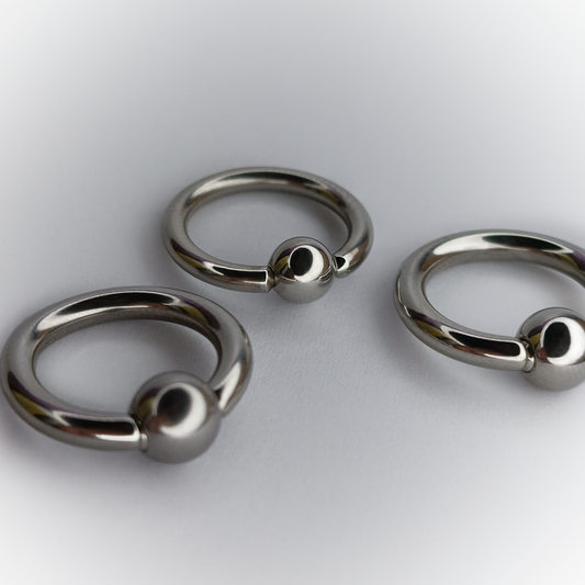 ARGOLLA PLATEADA - ASTM F136 TITANIUM